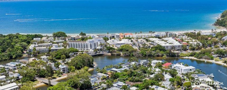 Living in Noosa Heads QLD 4567: Lifestyle, Beaches & Community Guide